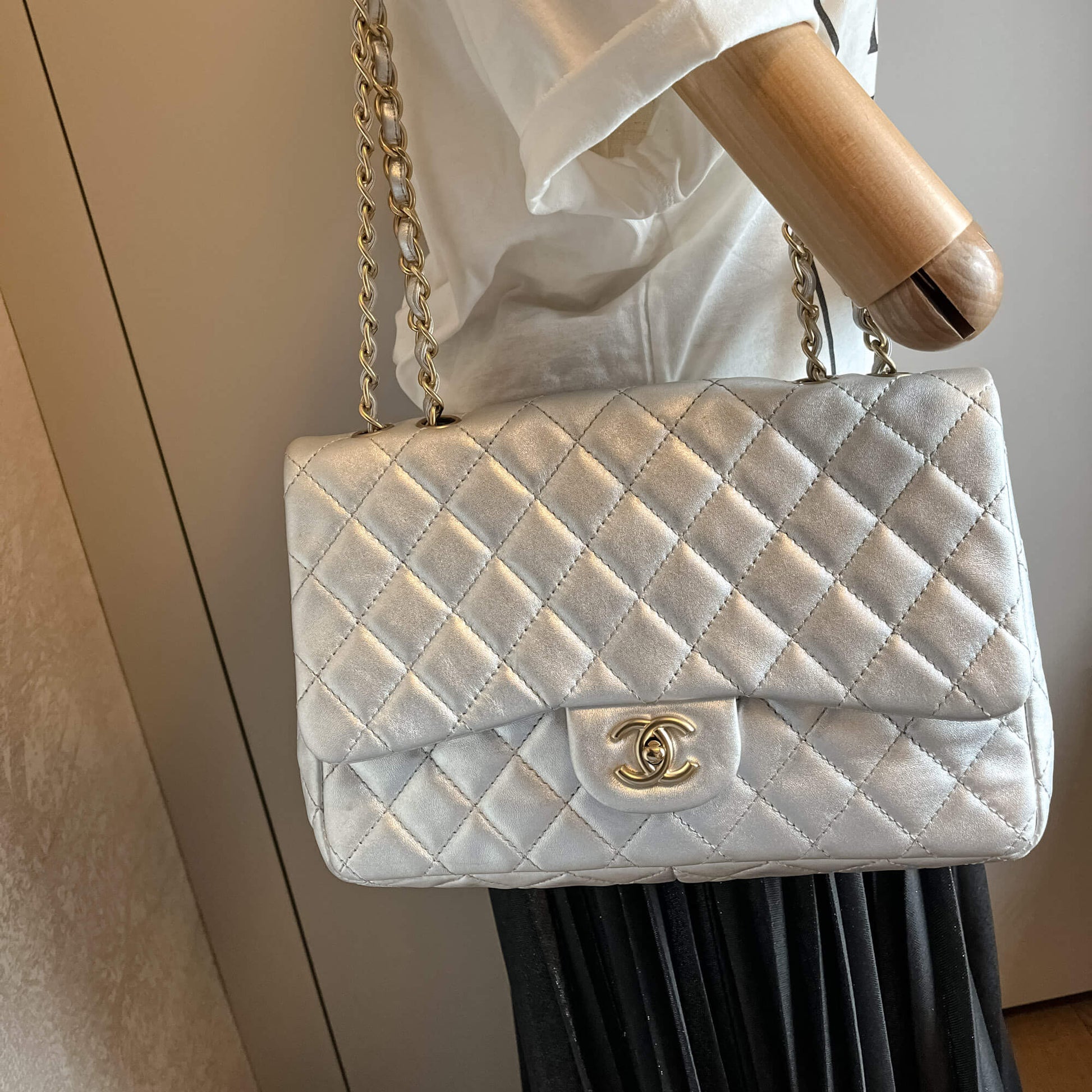 Second hand Chanel Classic Double Flap Jumbo Matelassè Lambskin Leather Flap Bag Metallic Silver - Tabita Bags