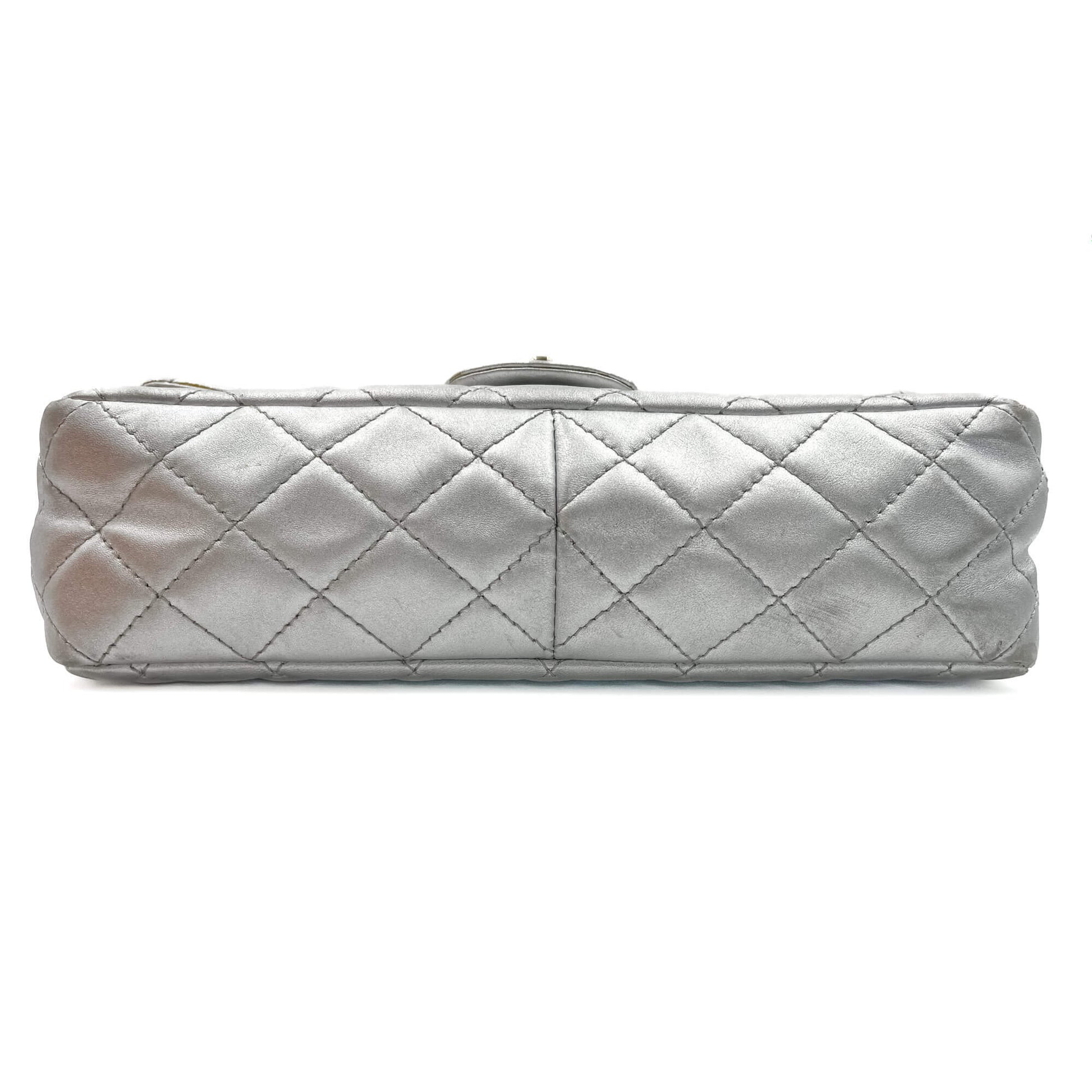 Second hand Chanel Classic Double Flap Jumbo Matelassè Lambskin Leather Flap Bag Metallic Silver - Tabita Bags