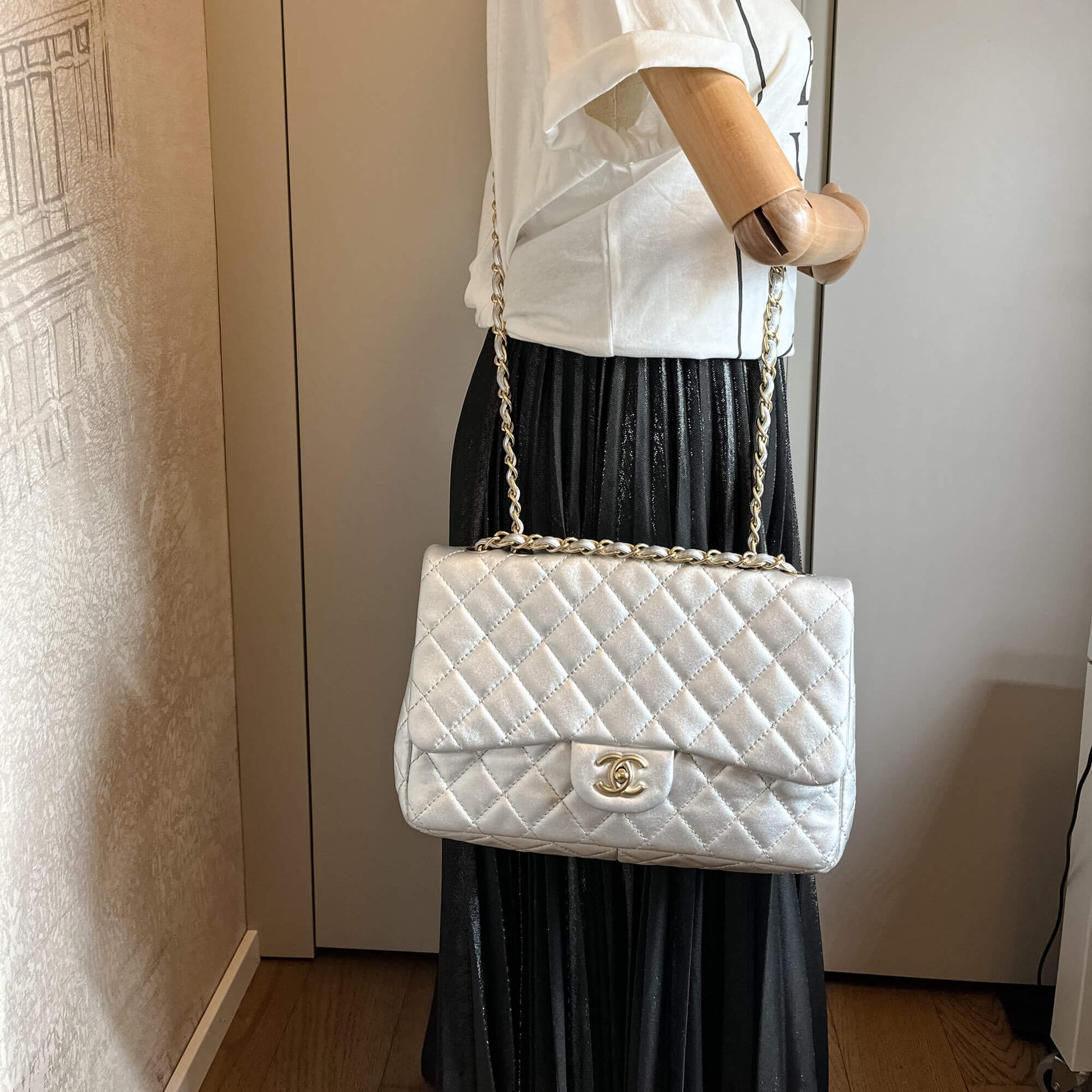 Second hand Chanel Classic Double Flap Jumbo Matelassè Lambskin Leather Flap Bag Metallic Silver - Tabita Bags