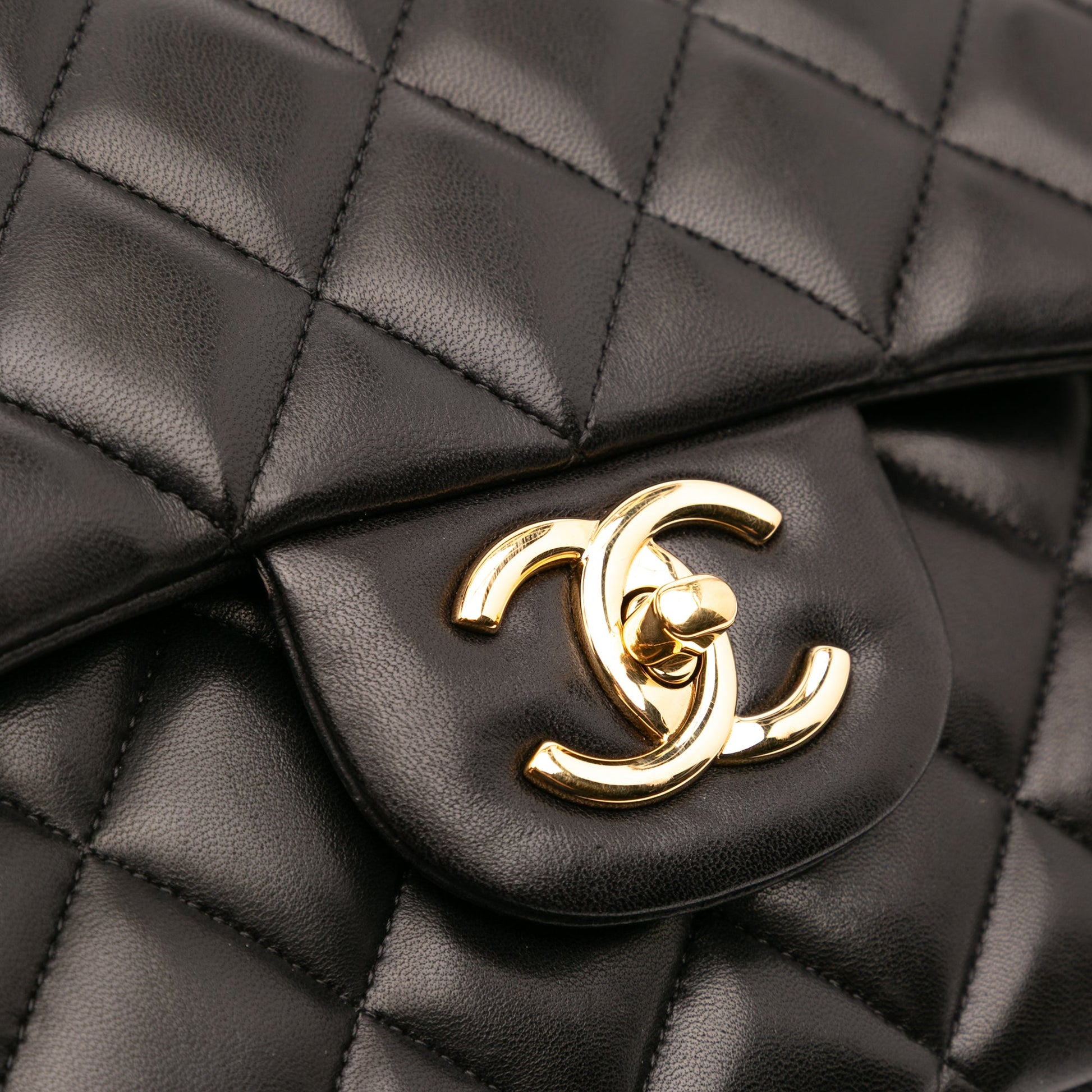 Second hand Chanel Classic Double Flap Maxi Lambskin Leather Chevron Shoulder Bag Black - Tabita Bags
