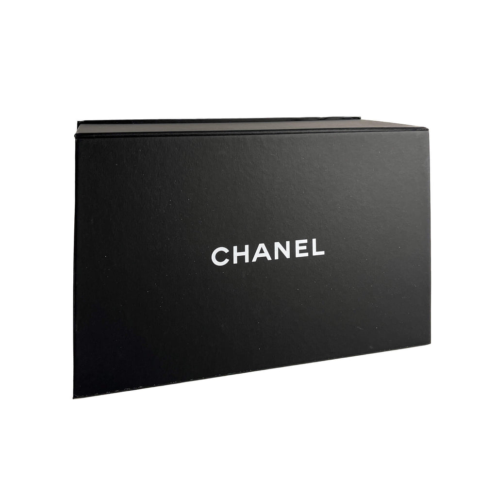 Second hand Chanel Classic Double Flap Medium Caviar Leather Matelassè Shoulder Bag 22P - Tabita Bags