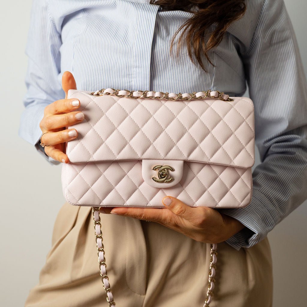 Second hand Chanel Classic Double Flap Medium Caviar Leather Matelassè Shoulder Bag 22S - Tabita Bags