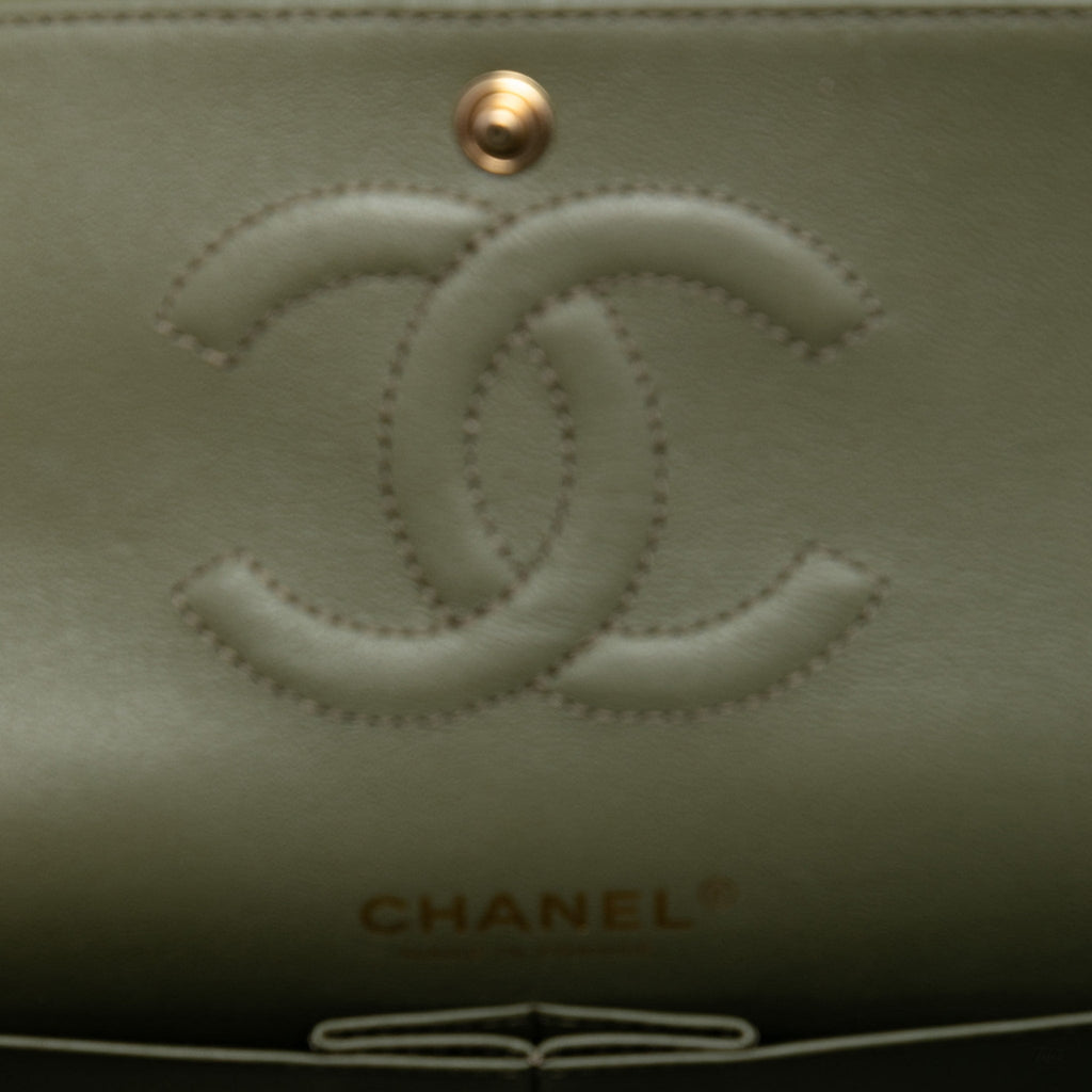 Second hand Chanel Classic Double Flap Medium Lambskin Leather Chevron Shoulder Bag Green - Tabita Bags
