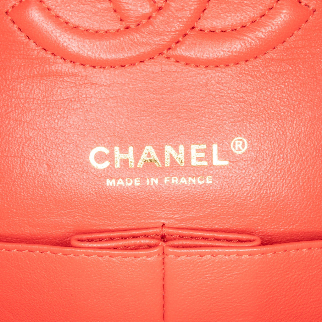 Second hand Chanel Classic Double Flap Medium Lambskin Leather Chevron Shoulder Bag Red - Tabita Bags