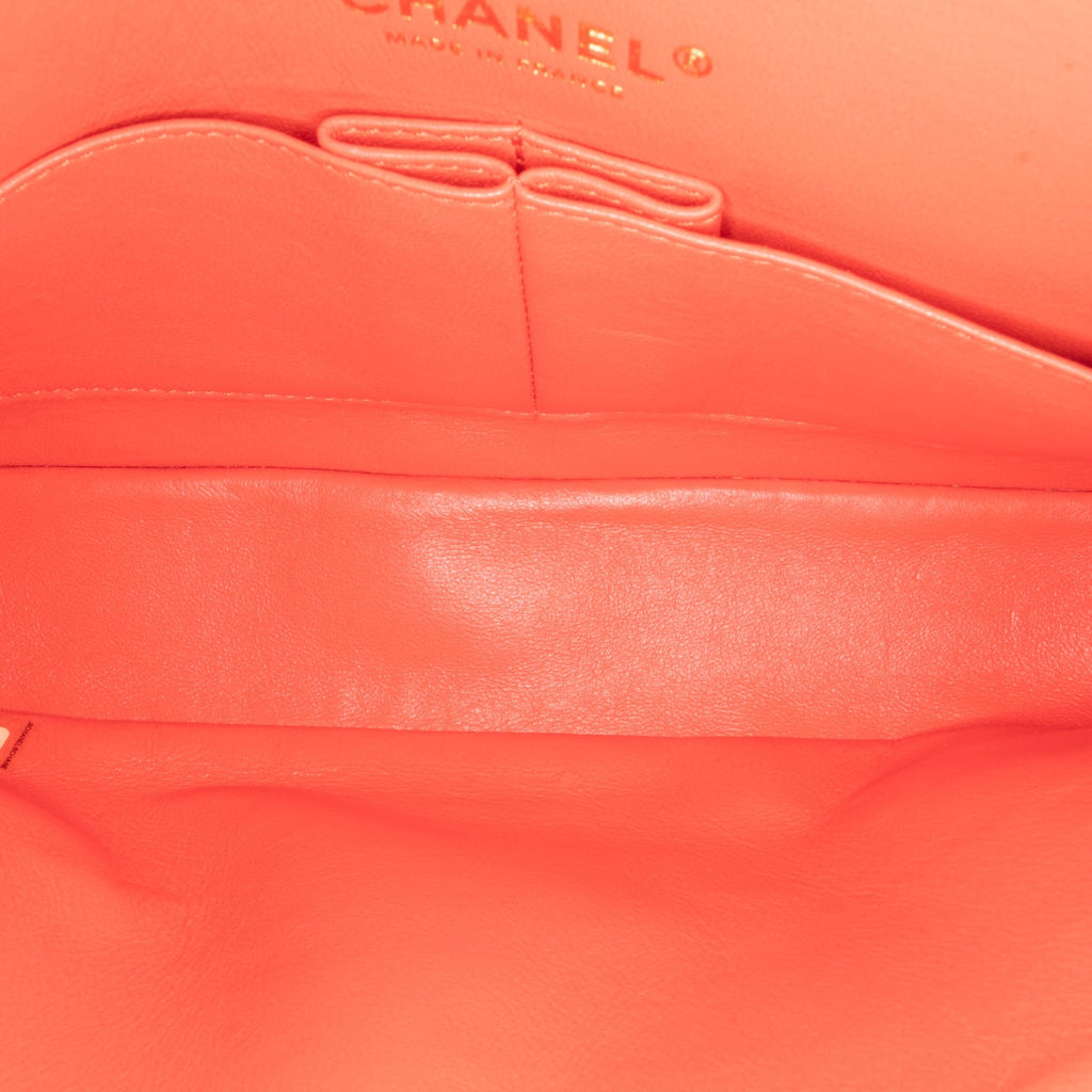 Second hand Chanel Classic Double Flap Medium Lambskin Leather Chevron Shoulder Bag Red - Tabita Bags