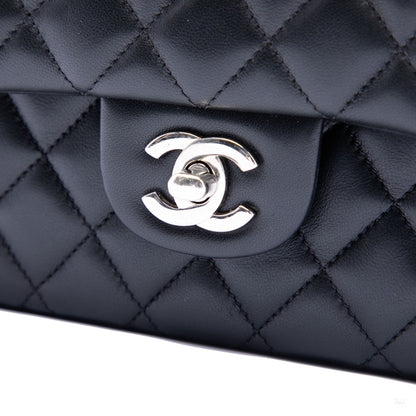 Second hand Chanel Classic Double Flap Medium Lambskin Leather Matelassè Shoulder Bag Black - Tabita Bags