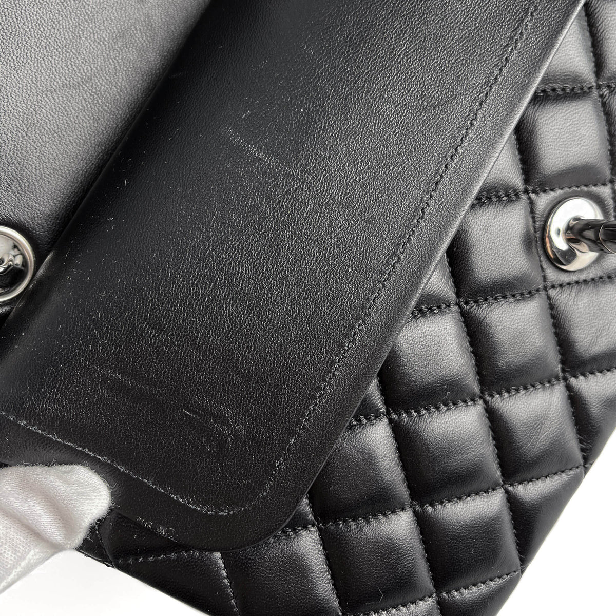 Second hand Chanel Classic Double Flap Medium Lambskin Leather Matelassè Shoulder Bag Black - Tabita Bags