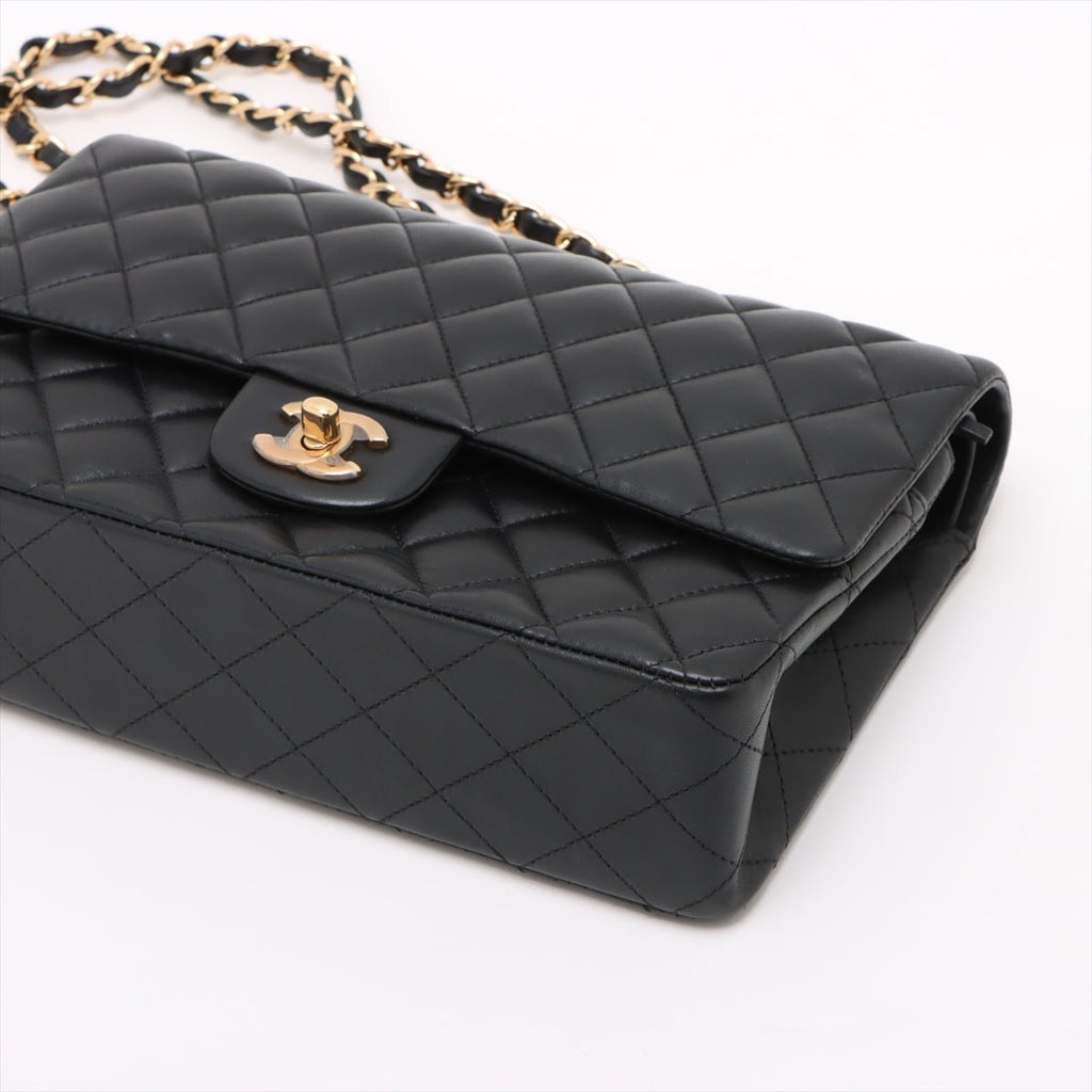 Second hand Chanel Classic Double Flap Medium Leather Matelassè Shoulder Bag Black - Tabita Bags