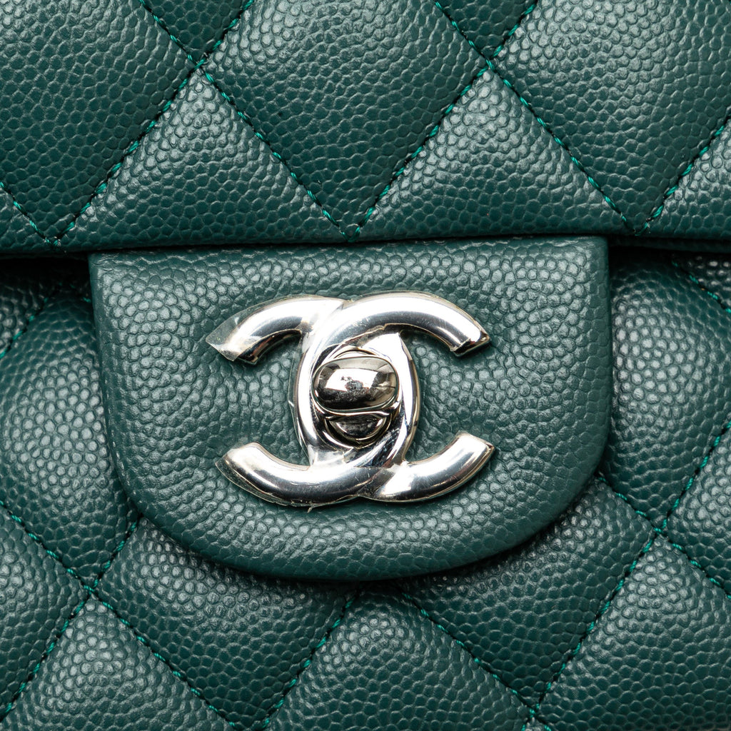 Second hand Chanel Classic Double Flap Medium Matelassè Caviar Leather Flap Shoulder Bag Green - Tabita Bags