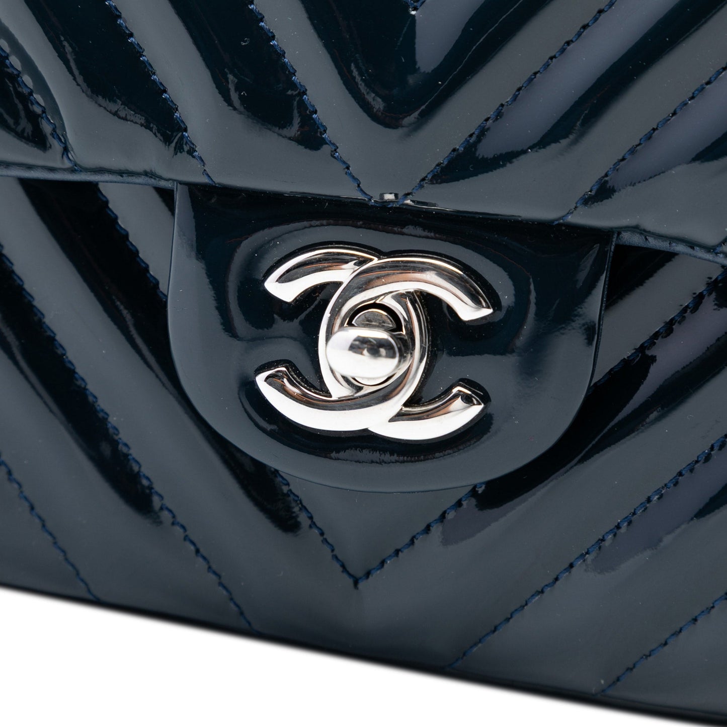 Second hand Chanel Classic Double Flap Medium Patent Leather Chevron Shoulder Bag Blue - Tabita Bags