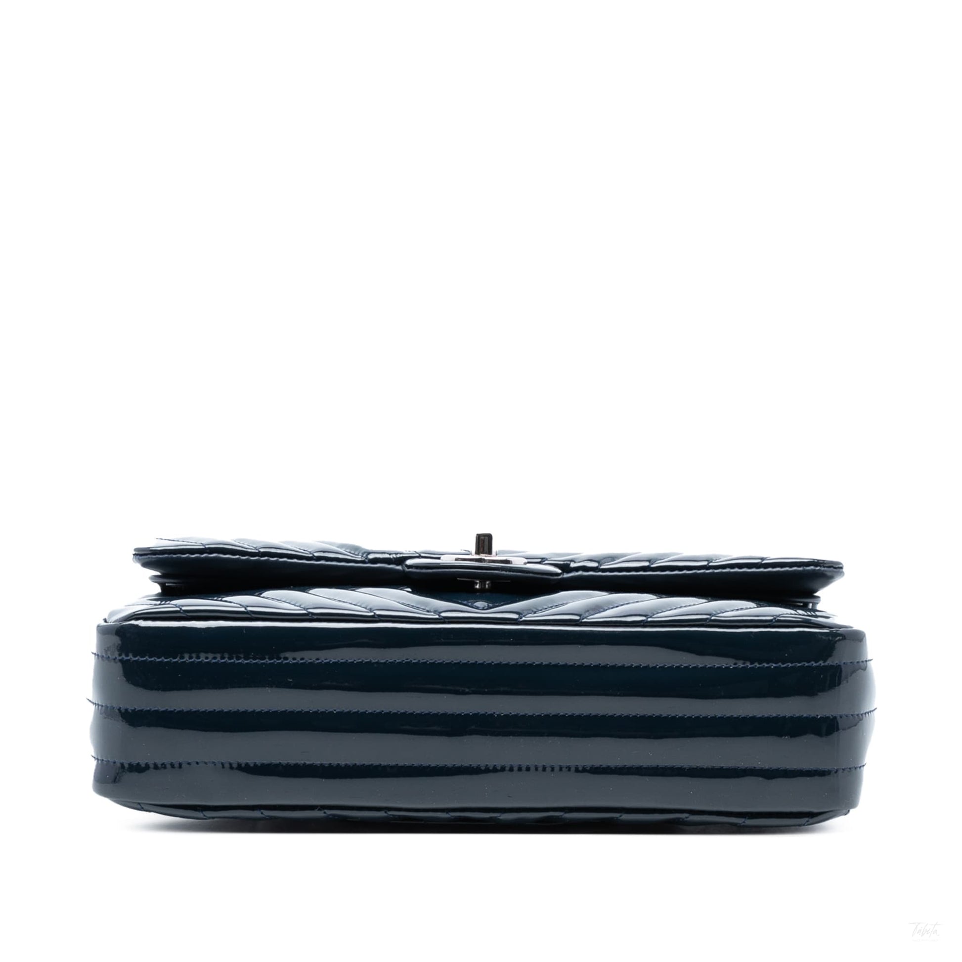 Second hand Chanel Classic Double Flap Medium Patent Leather Chevron Shoulder Bag Blue - Tabita Bags