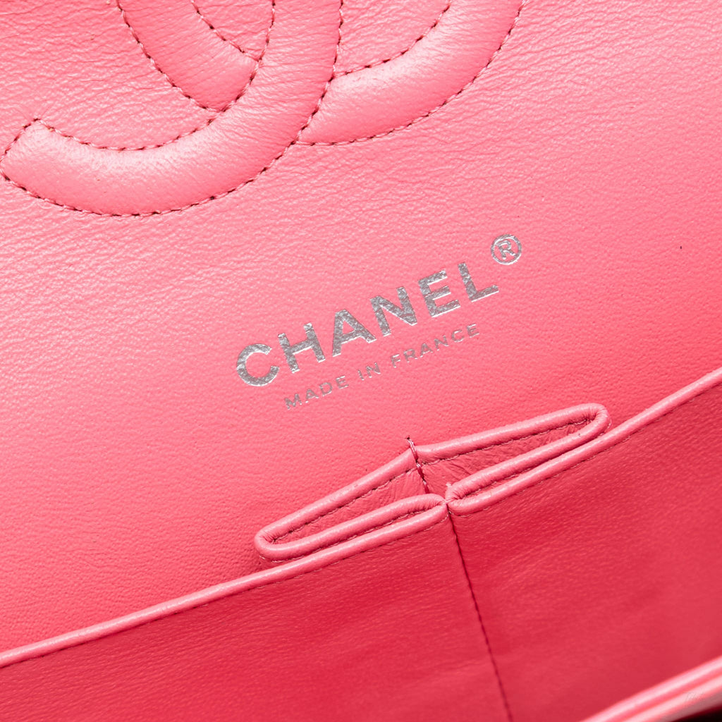 Second hand Chanel Classic Double Flap Medium Patent Leather Matelassè Shoulder Bag Pink - Tabita Bags