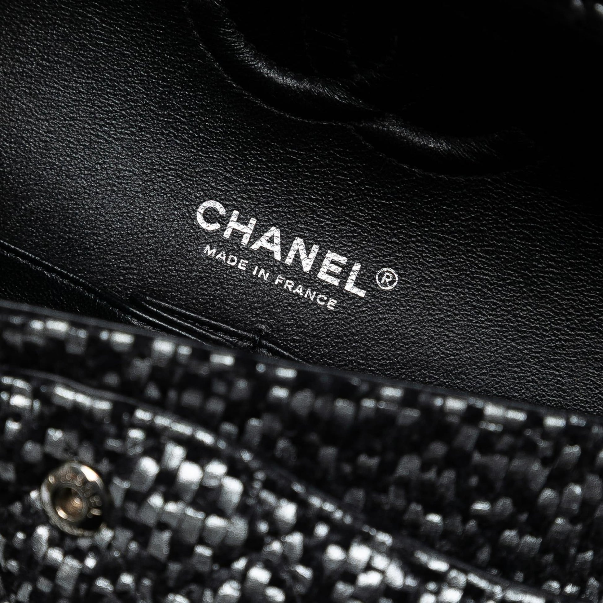 Second hand Chanel Classic Double Flap Medium Tweed Shoulder Bag Black - Tabita Bags