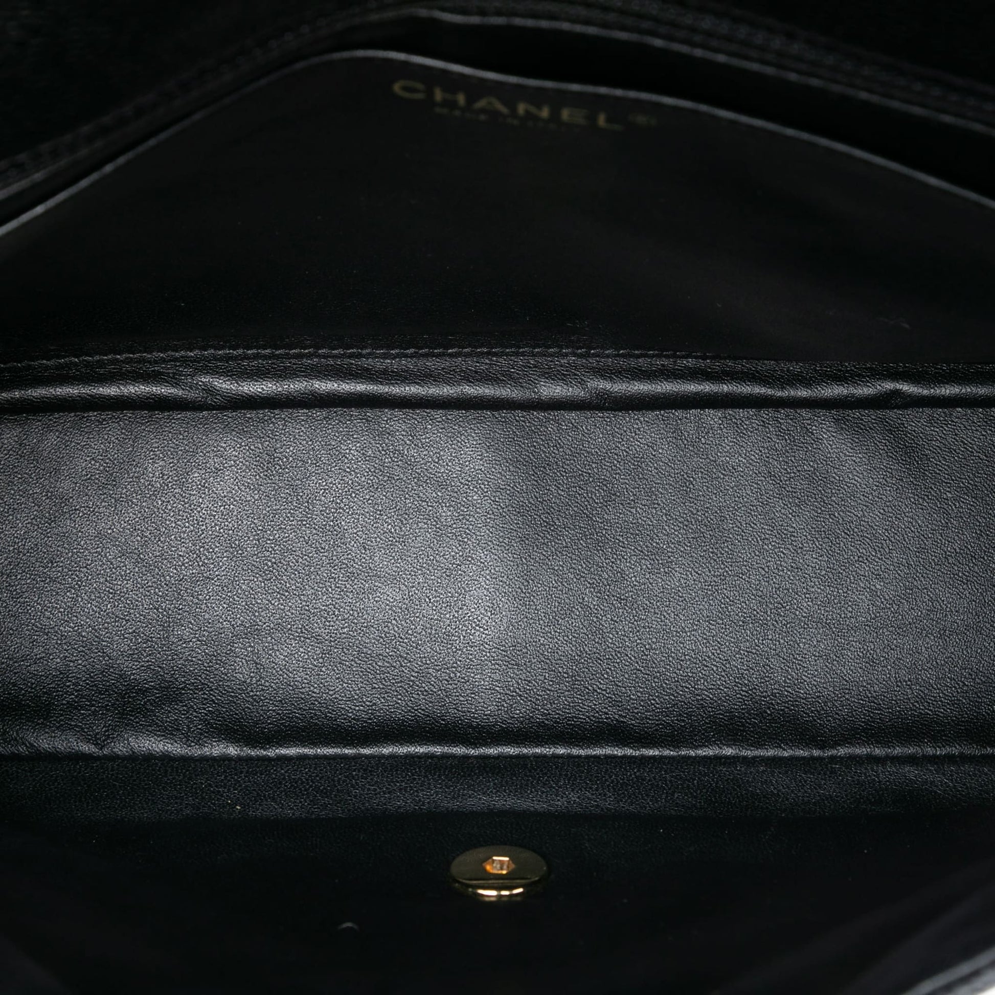 Second hand Chanel Classic Single Flap Jumbo Caviar Leather Matelassè Handbag Black - Tabita Bags