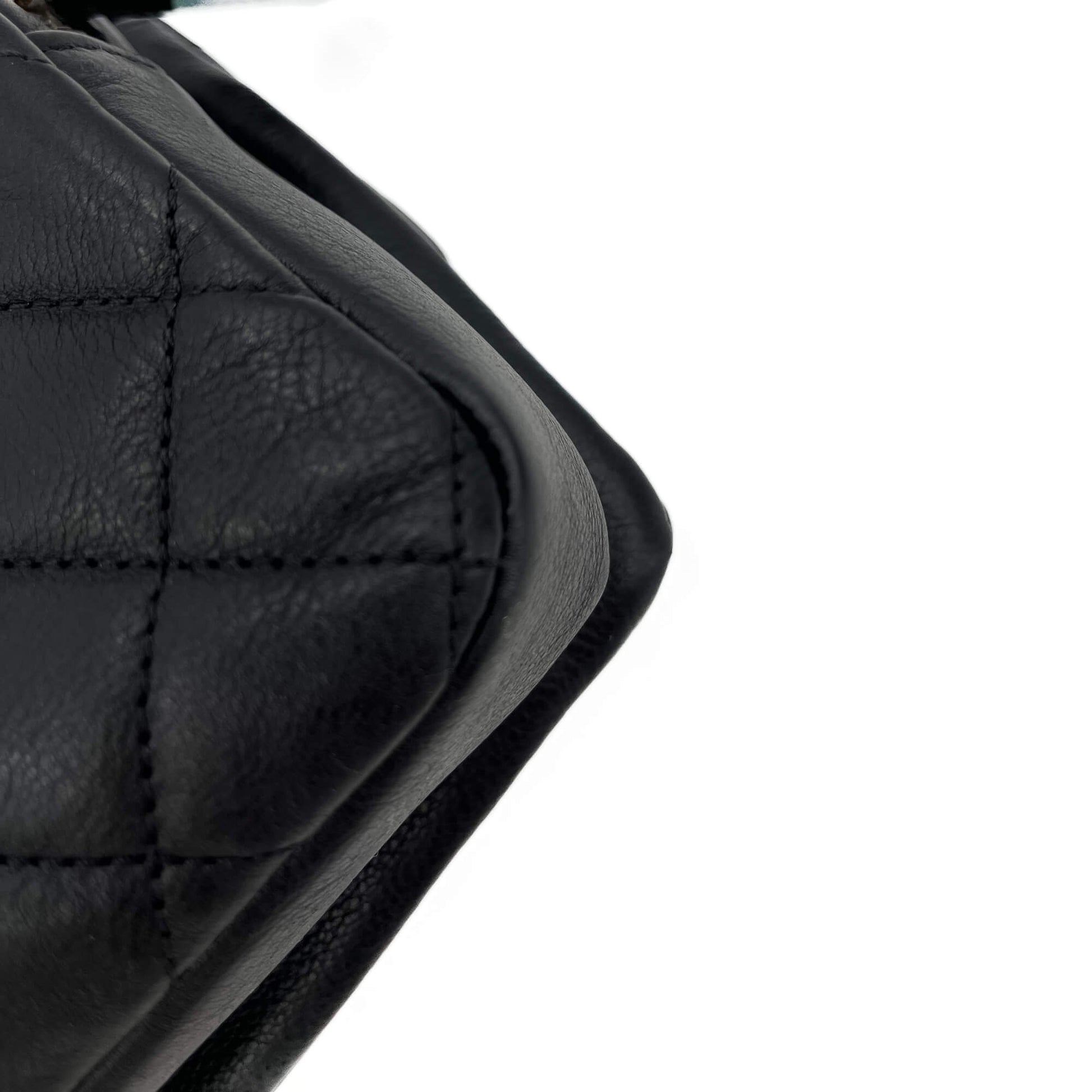 Second hand Chanel Classic Single Flap Matelassè 2 - Ways Flap Bag Black - Tabita Bags