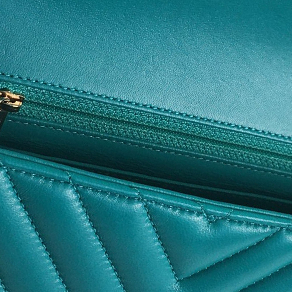 Second hand Chanel Classic Single Flap Mini Lambskin Leather Chevron Shoulder Bag Green - Tabita Bags