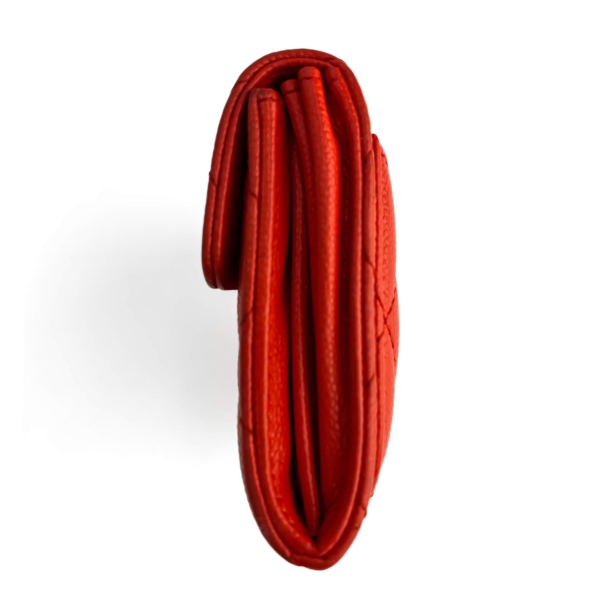 Second hand Chanel Classic Single Flap Small Caviar Leather Matelassè Folding Wallet Red - Tabita Bags