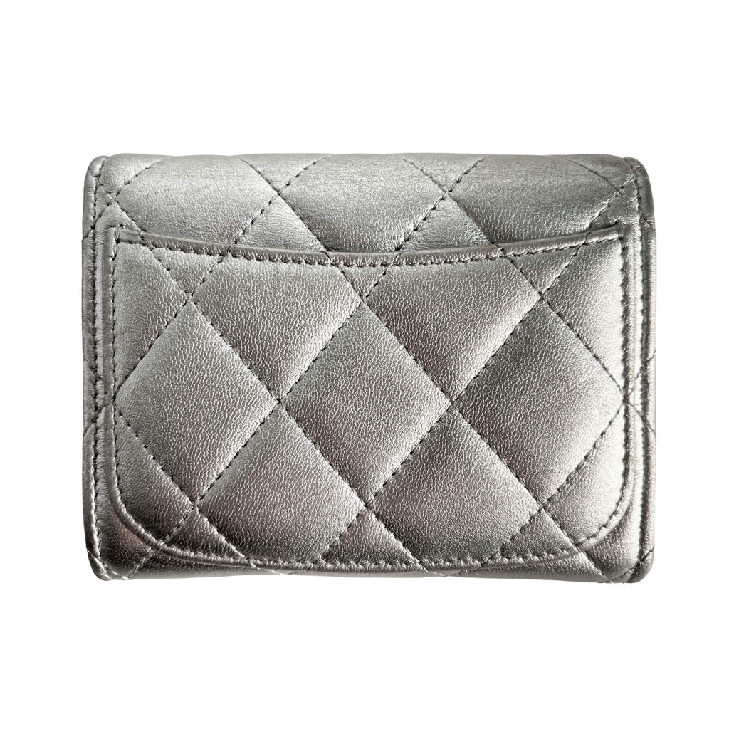 Second hand Chanel Classic Single Flap Small Matelassè Lambskin Leather Folding Wallet Metallic - Tabita Bags