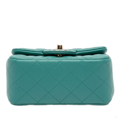 Second hand Chanel Classic Single Flap Square Lambskin Leather Matelassè Shoulder Bag Green - Tabita Bags