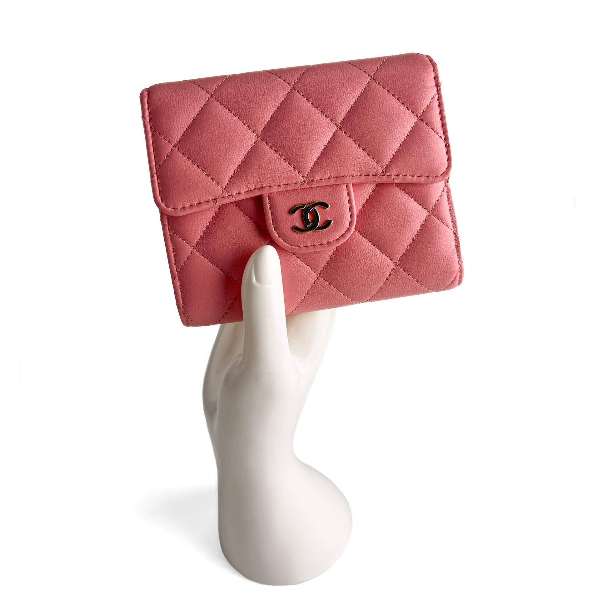 Second hand Chanel Classic Single Flap Trifolding Lambskin Leather Matelassè Compact Wallet Pink - Tabita Bags