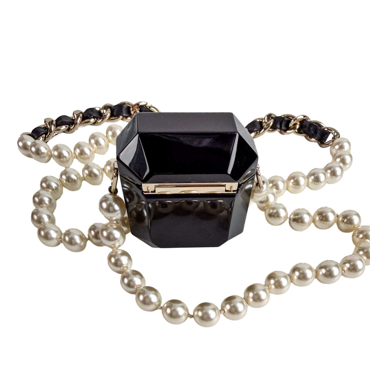 Second hand Chanel Cristal Pearl Airpods Acetate Jewelry Case Black - Tabita Bags