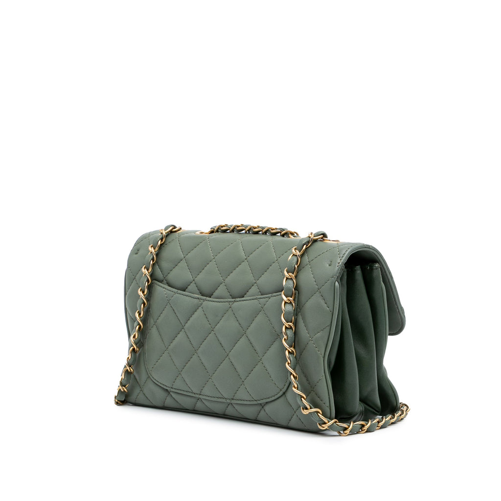 Second hand Chanel Daily Companion Medium Quilted Lambskin Leather Flap Shoulder Bag Green - Tabita Bags