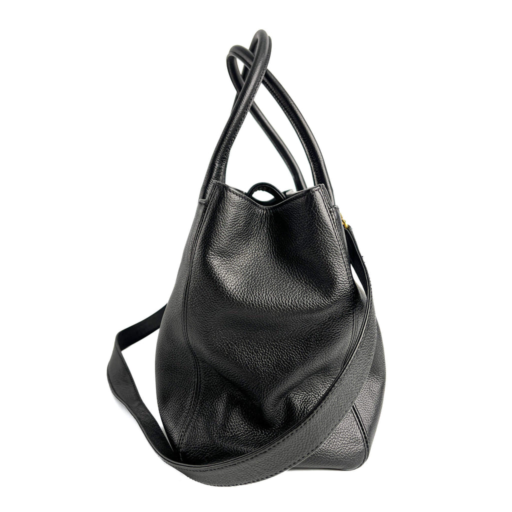 Second hand Chanel Executive Cerf Leather Tote Shoulder Bag Black - Tabita Bags