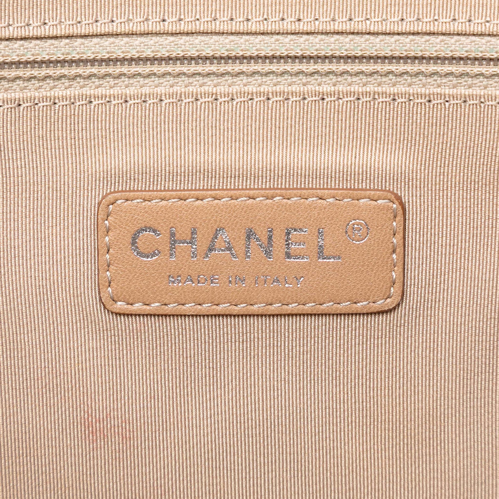 Second hand Chanel Expandable Tote Caviar Leather Matelassè Shoulder Bag Blue - Tabita Bags