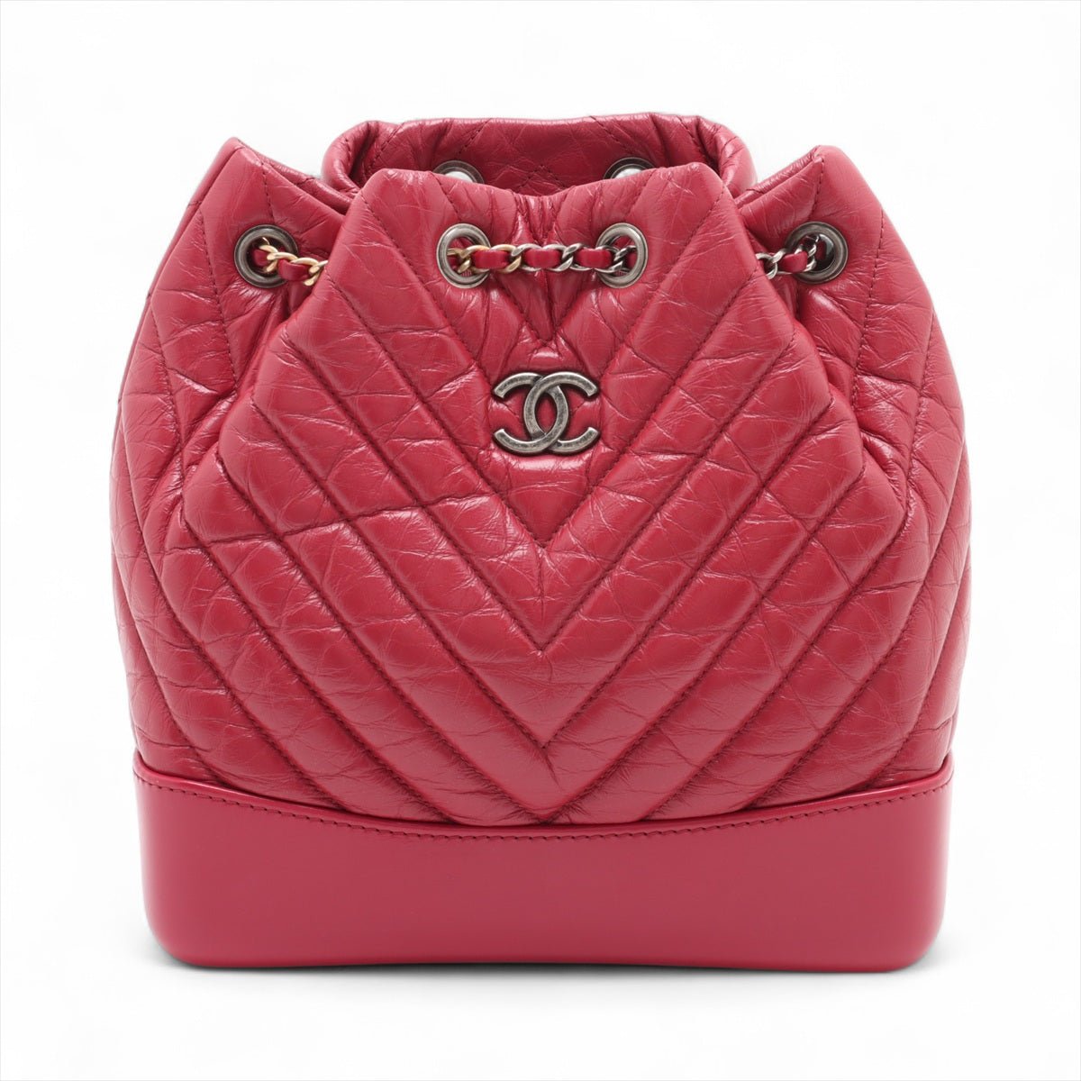 Second hand Chanel Gabrielle Matelassè Distressed Calfskin Leather 2 - Ways Bucket Backpack Cherry Red - Tabita Bags