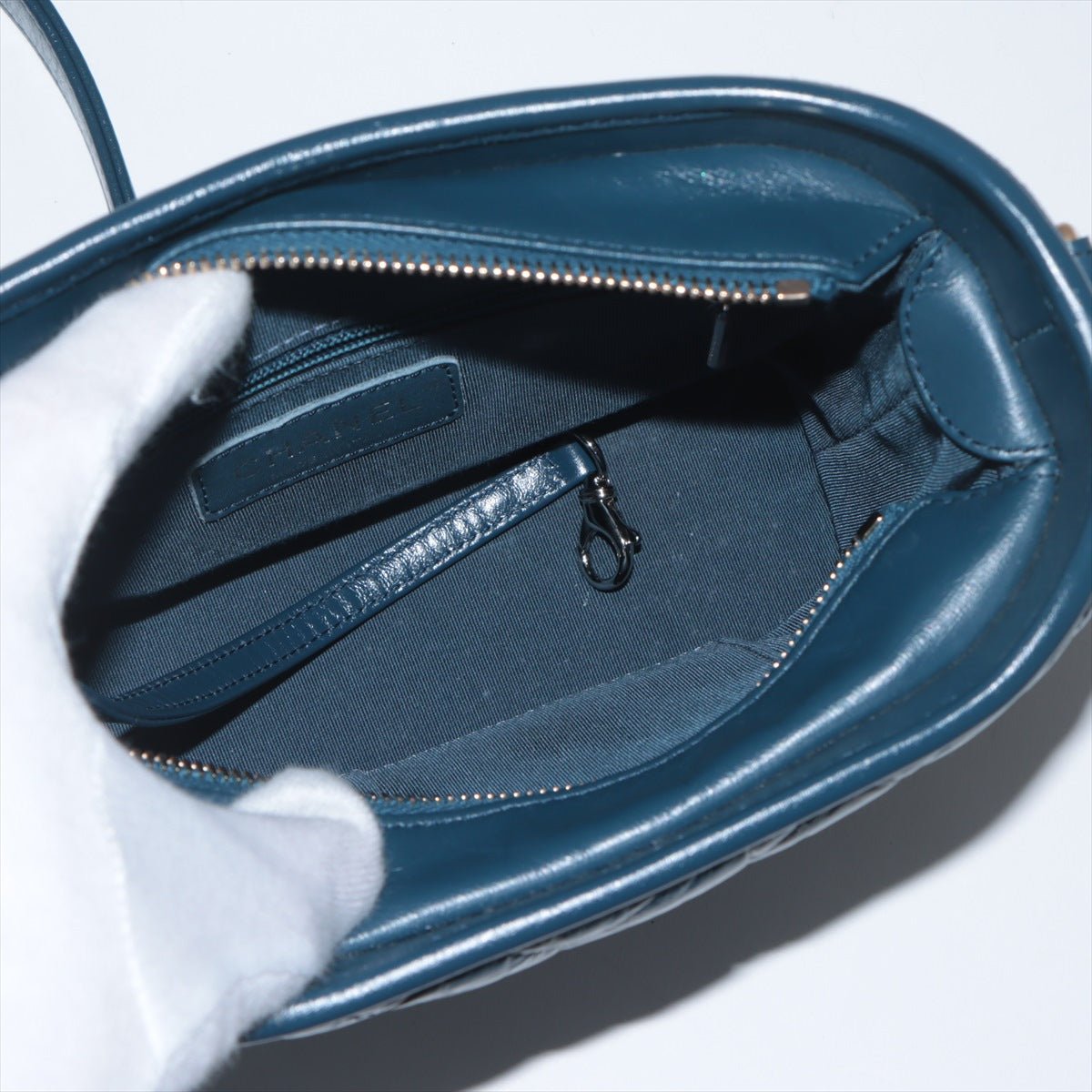 Second hand Chanel Gabrielle Small Lambskin Leather Chevron Shoulder Bag Blue - Tabita Bags