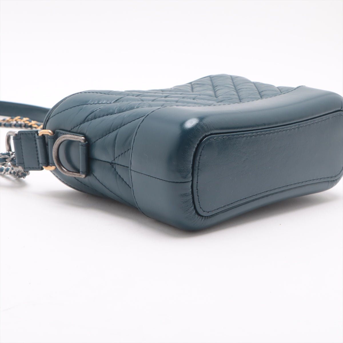 Second hand Chanel Gabrielle Small Lambskin Leather Chevron Shoulder Bag Blue - Tabita Bags