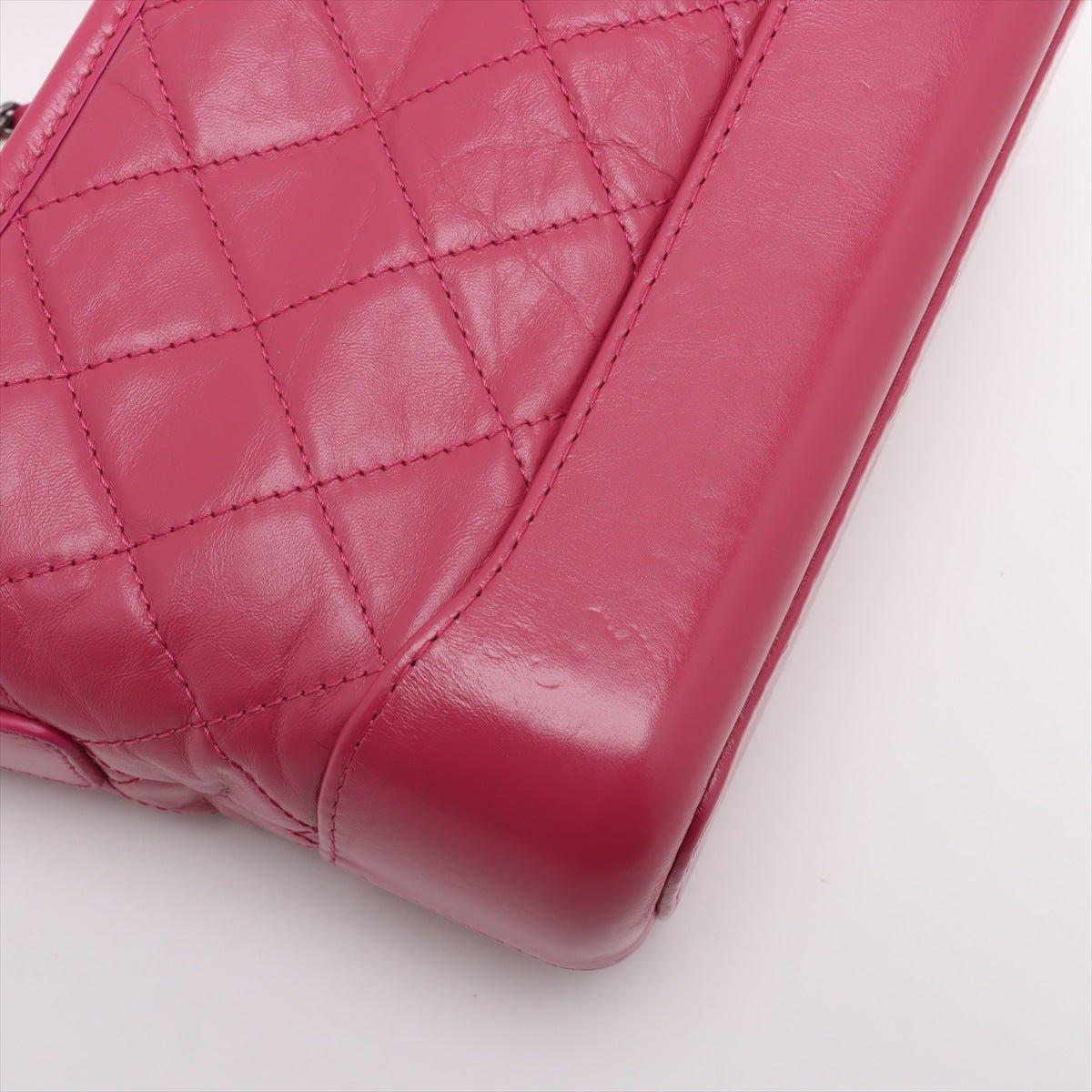 Second hand Chanel Gabrielle Small Lambskin Leather Chevron Shoulder Bag Pink - Tabita Bags