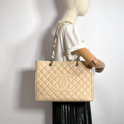 Second hand Chanel GST Quilted Caviar Leather Shopper Bag Beige - Tabita Bags