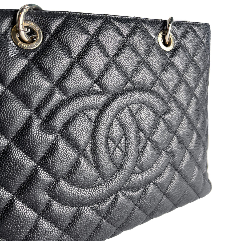 Second hand Chanel GST Quilted Caviar Leather Shopper Bag Black - Tabita Bags
