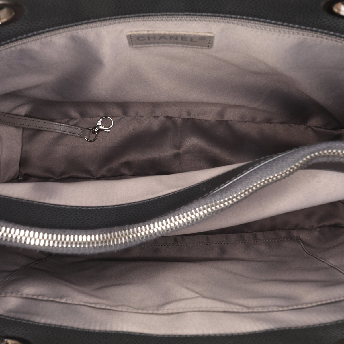 Second hand Chanel GST Quilted Caviar Leather Shopper Bag Black - Tabita Bags