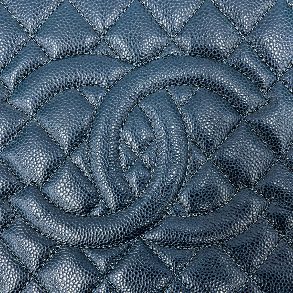 Second hand Chanel GST Quilted Caviar Leather Shopper Bag Blue - Tabita Bags
