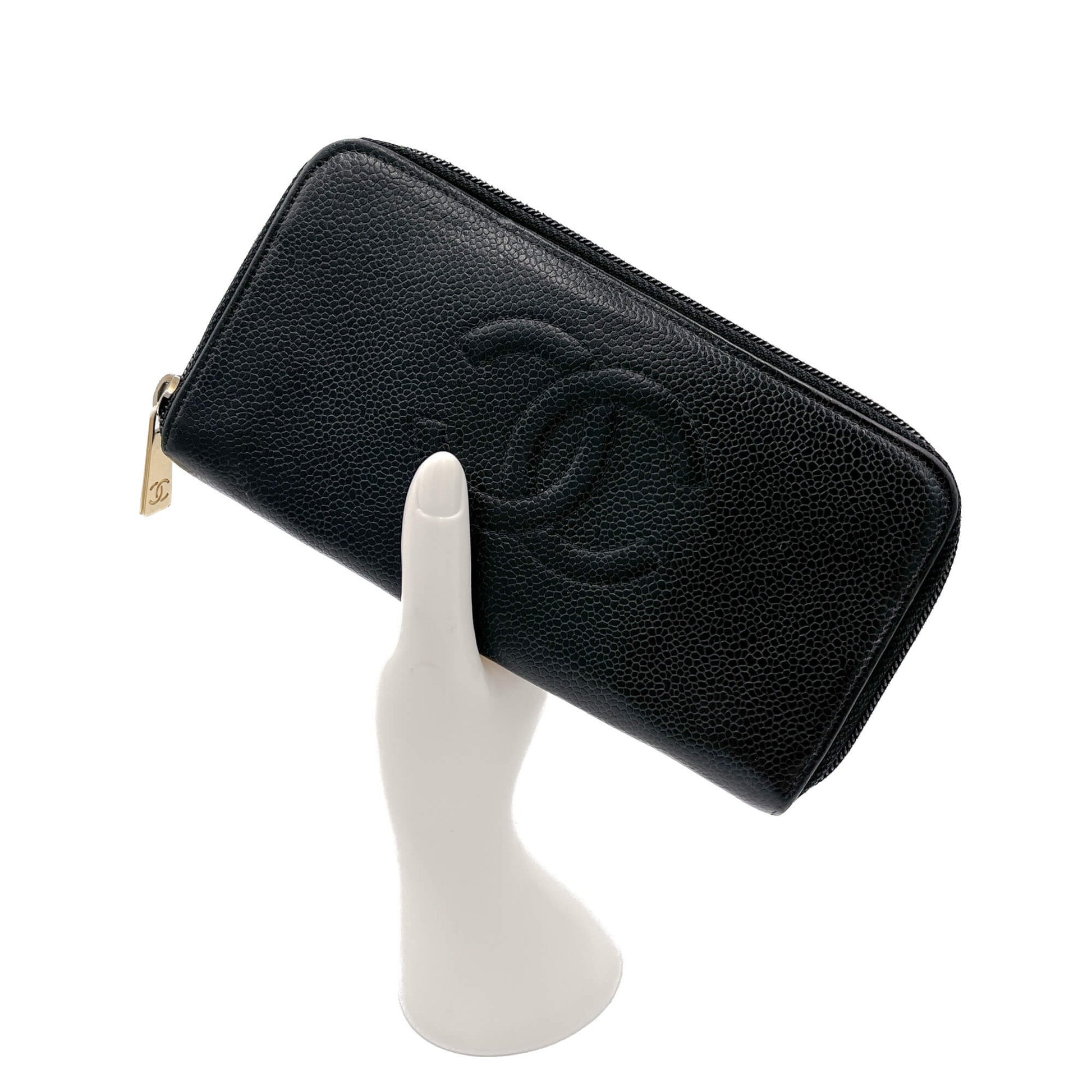 Second hand Chanel Long Zip Around Wallet Lambskin Leather Black - Tabita Bags