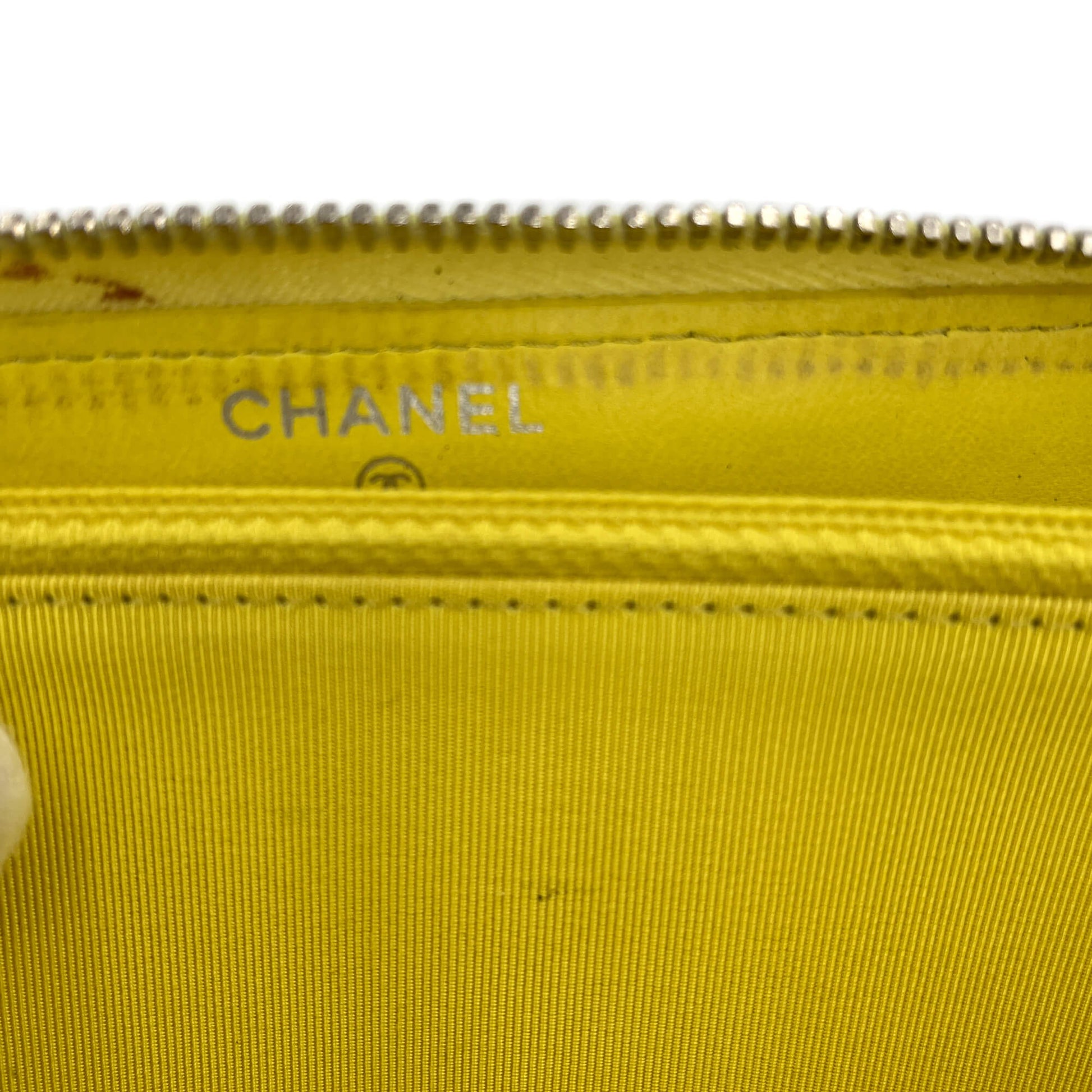 Second hand Chanel Long Zip Around Wallet Quilted Lambskin Leather Yellow - Tabita Bags