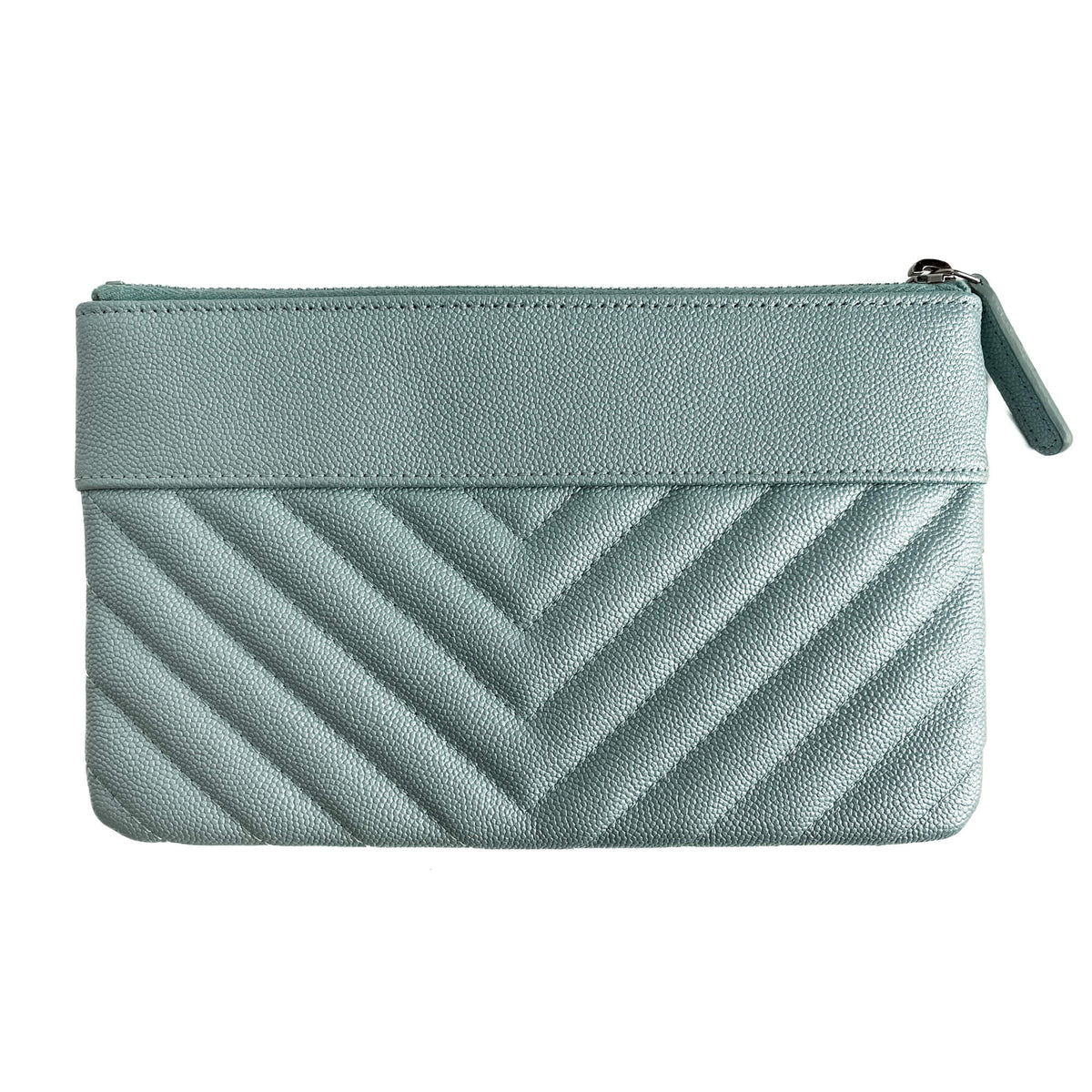 Second hand Chanel Mademoiselle Chevron Caviar Leather Pouch Metalic Iriscedent Blue - Tabita Bags