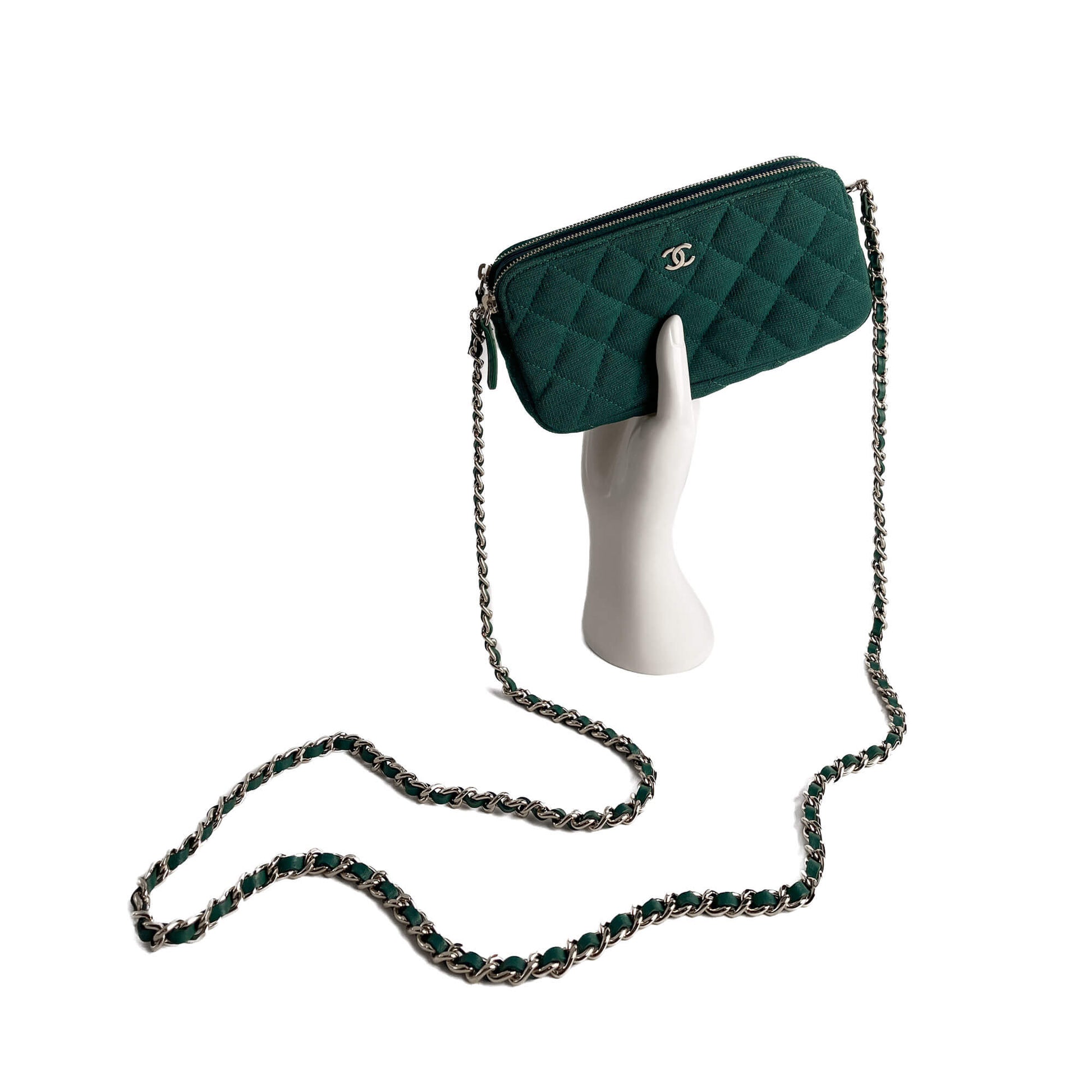 Second hand Chanel Phone Holder Mini Fabric Quilted Clutch Green - Tabita Bags
