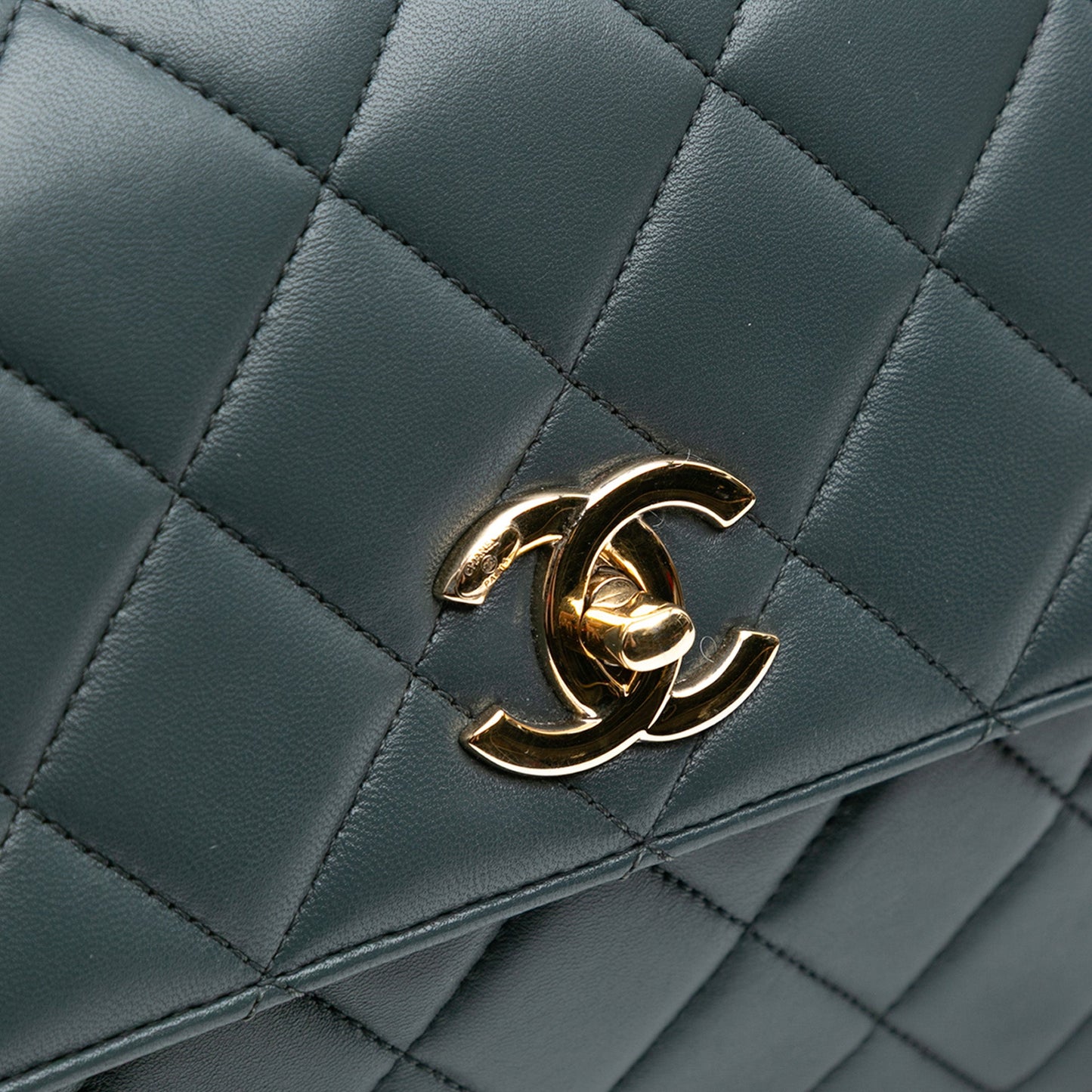 Second hand Chanel Trendy CC Large Lambskin Leather Top - handle Shoulder Bag Grey - Tabita Bags
