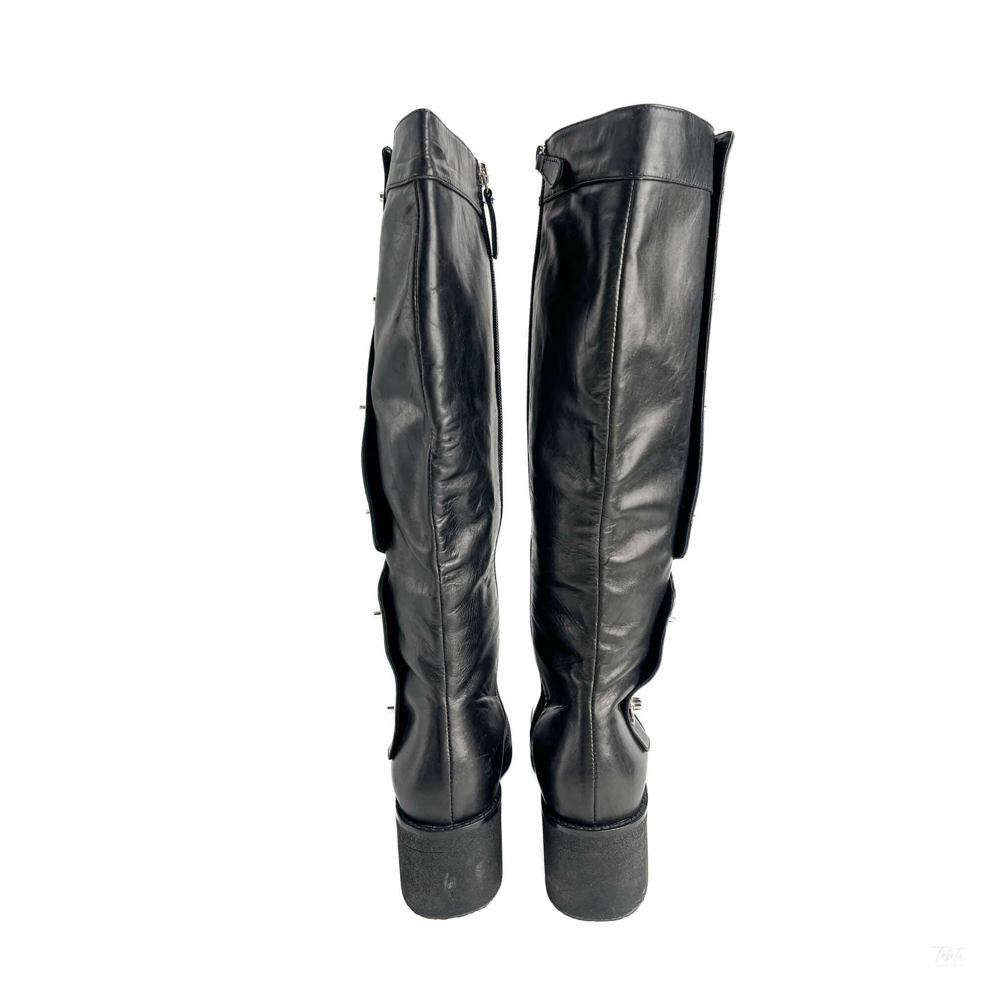 Second hand Chanel Turnlock Leather Flat Boots 39 Black - Tabita Bags