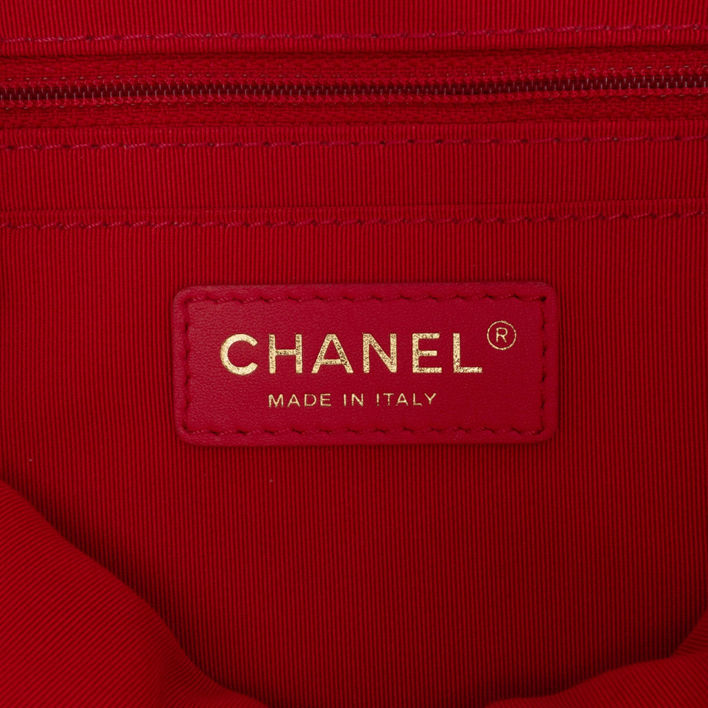 Second hand Chanel Urban Spirit Calfskin Leather Chevron Bucket Backpack Red - Tabita Bags