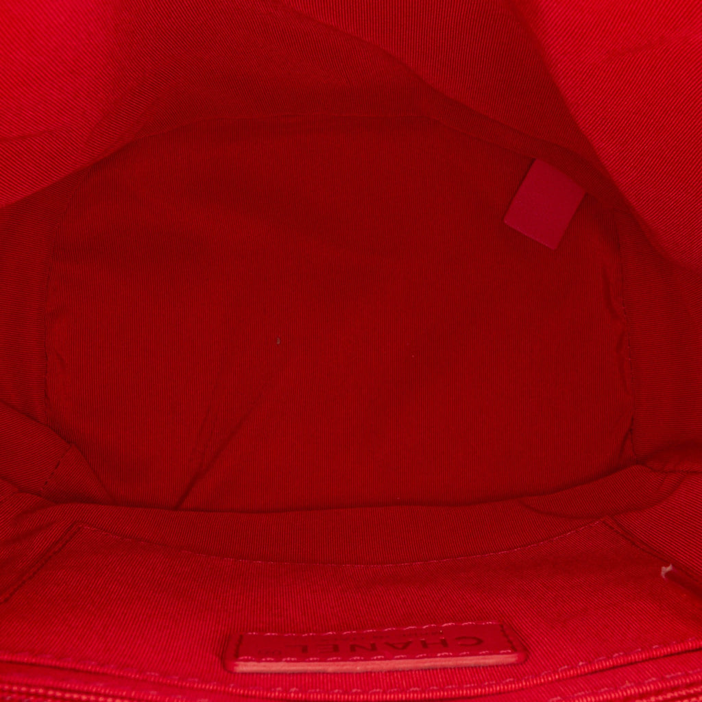 Second hand Chanel Urban Spirit Calfskin Leather Chevron Bucket Backpack Red - Tabita Bags