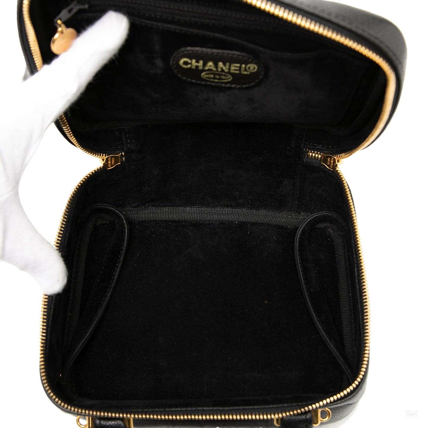 Second hand Chanel Vanity Case Caviar Leather Camera Crossbody Black - Tabita Bags