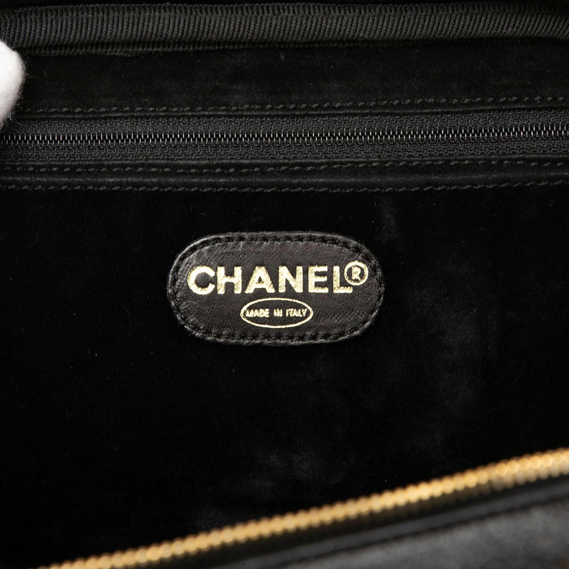 Second hand Chanel Vanity Case Caviar Leather Camera Crossbody Black - Tabita Bags