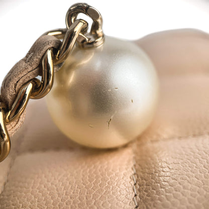 Second hand Chanel Vanity Case Mini Caviar Leather Pearl Charm Quilted Handbag Champagne Gold - tone - Tabita Bags