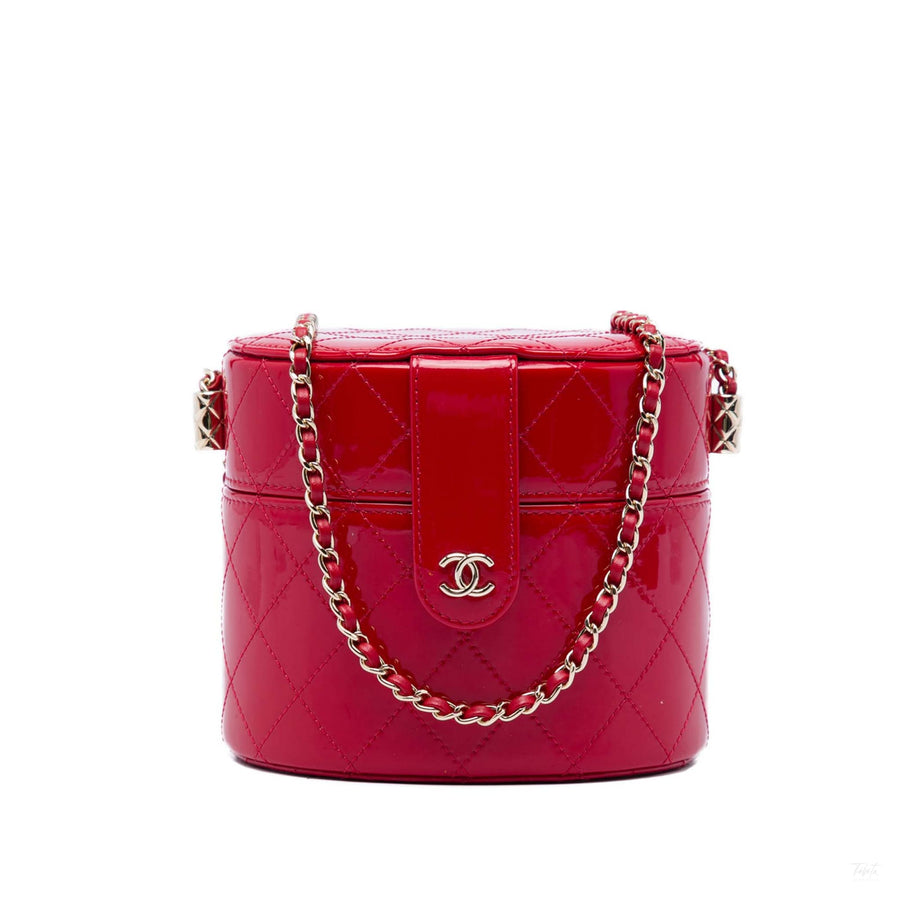 Second hand Chanel Vanity Case Patent Leather Round Quilted With Chain Handbag Red - Tabita Bags