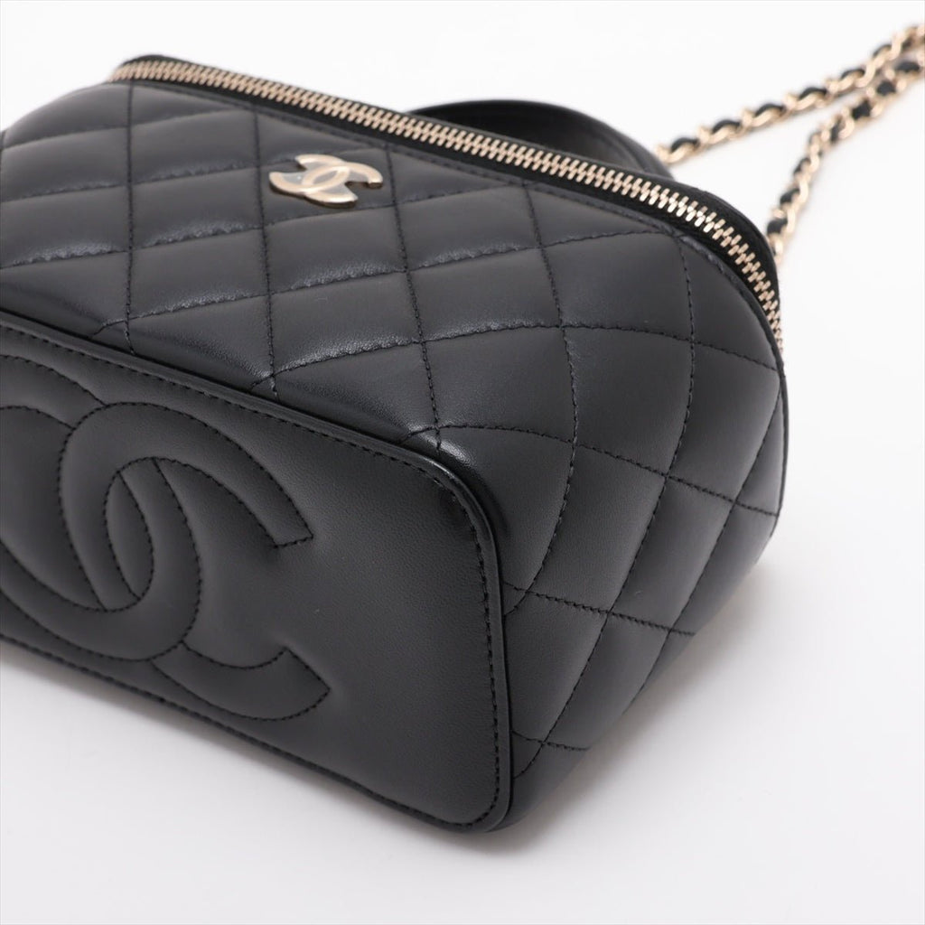 Second hand Chanel Vanity Case Small Lambskin Leather Quilted with Chain Handbag Black - Tabita Bags