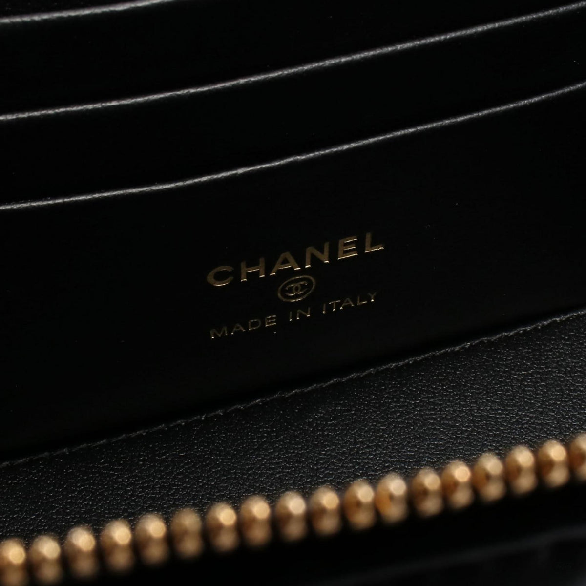 Second hand Chanel Vanity Case Small Lambskin Leather Quilted with Chain Handbag Black - Tabita Bags